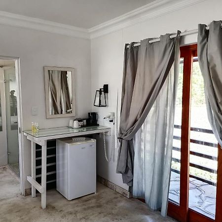 Vichy Nests Hotel Windhoek Ngoại thất bức ảnh